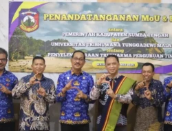 Pemkab Sumba Tengah dan UNITRI Teken MoU, Bupati Paulus Limu: SDM adalah Kunci Kemajuan Daerah
