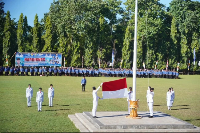 upacara hardiknas SBD