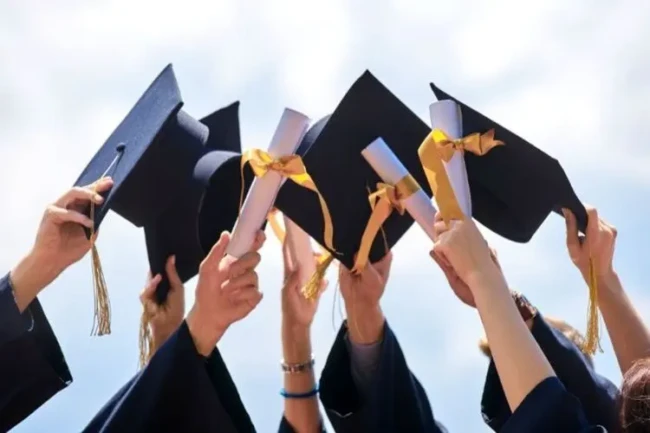 wisuda