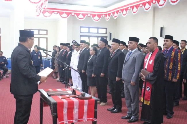 pelantikan sumba barat