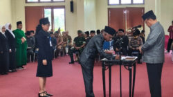 Bupati Sumba Barat Lantik 20 Guru PNS jadi Kepala Sekolah, Tekankan Pendidikan Karakter